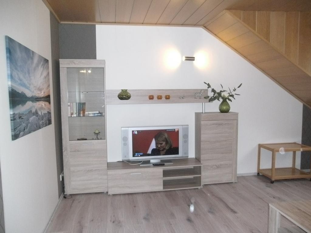 Pension Waldfrieden Maring-Noviand Zimmer foto